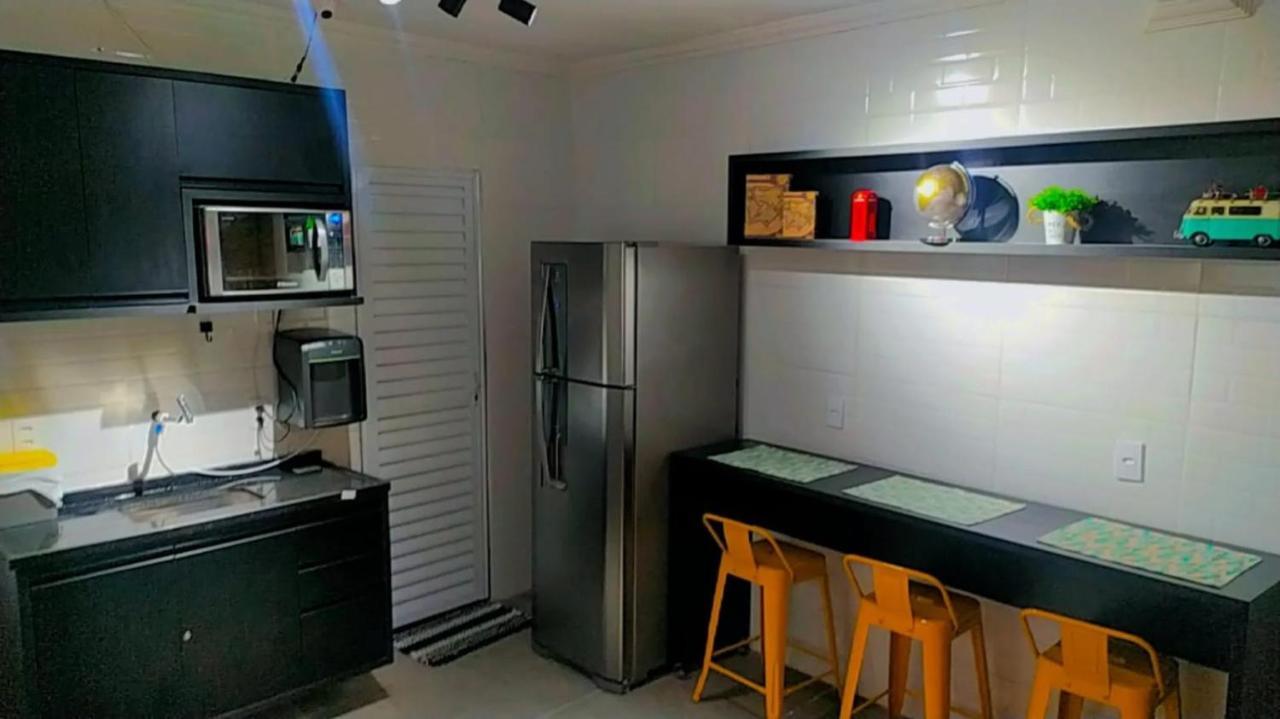 Vitoria Hostel Guarulhos Eksteriør billede