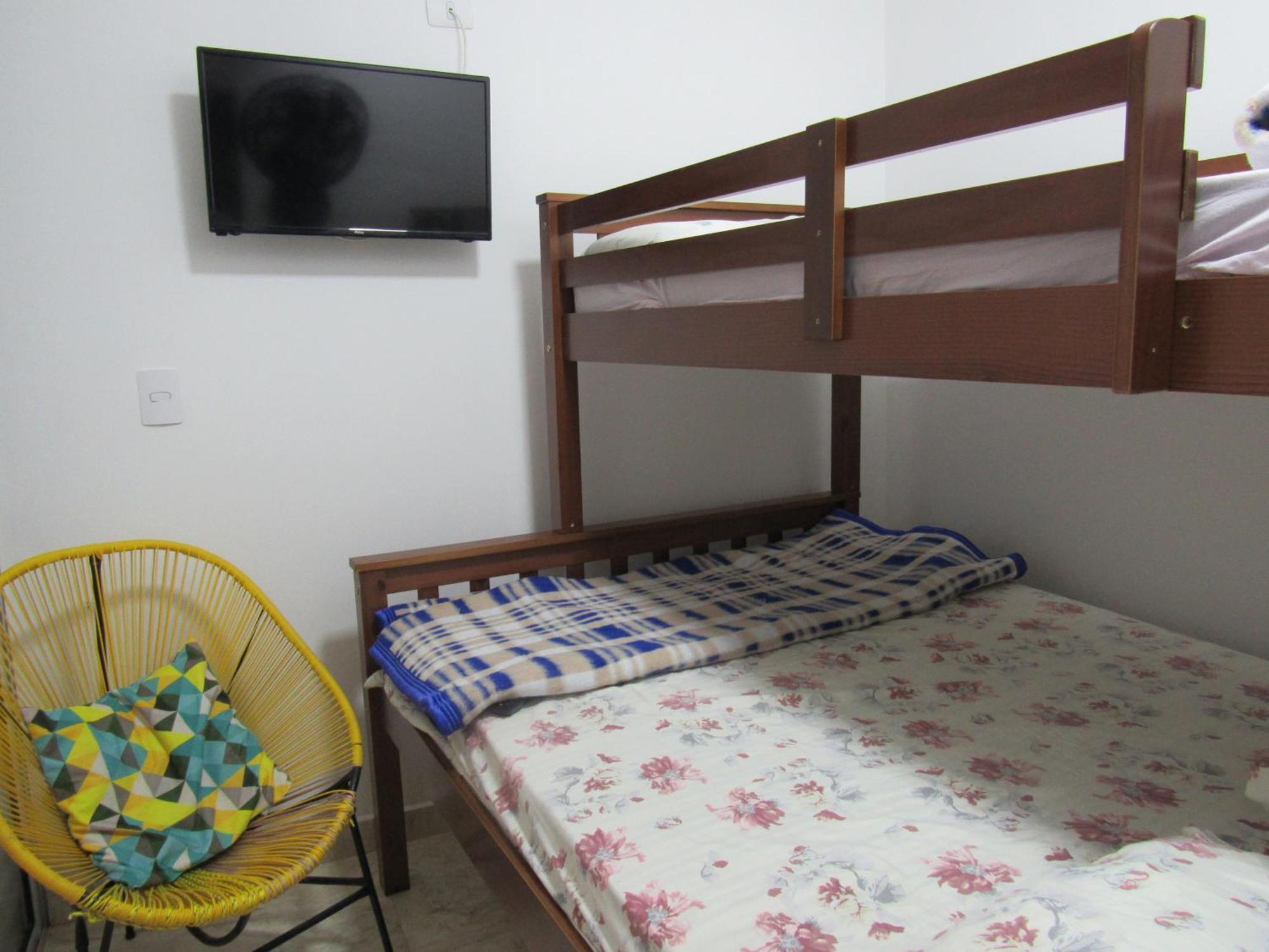 Vitoria Hostel Guarulhos Eksteriør billede