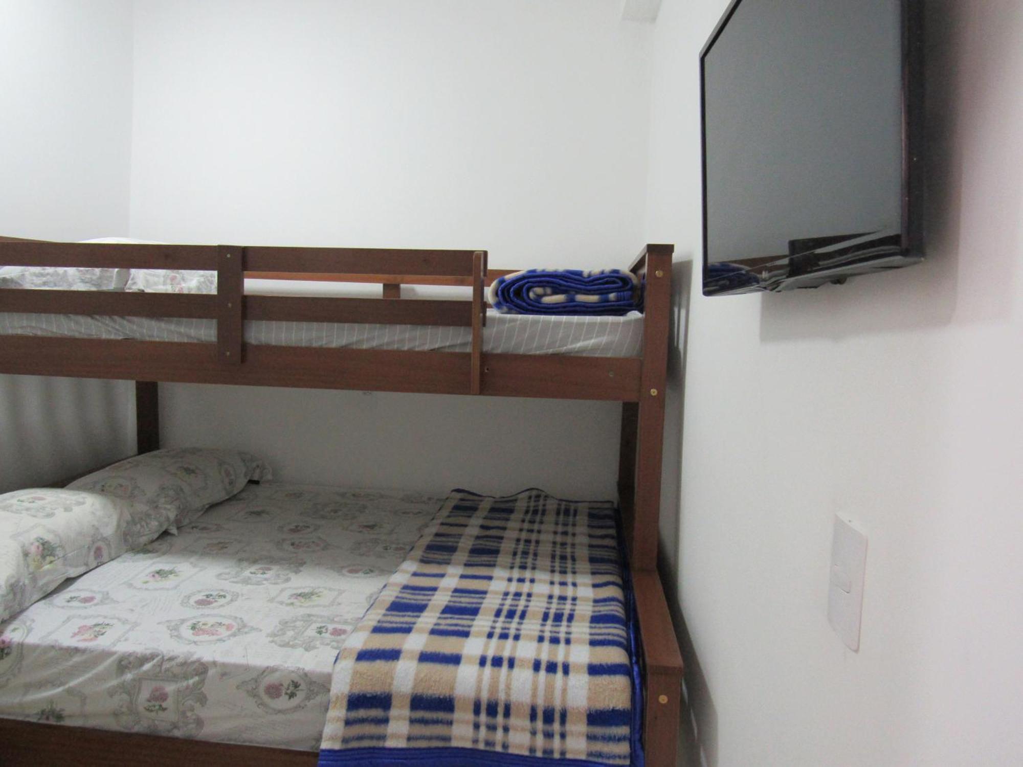 Vitoria Hostel Guarulhos Eksteriør billede