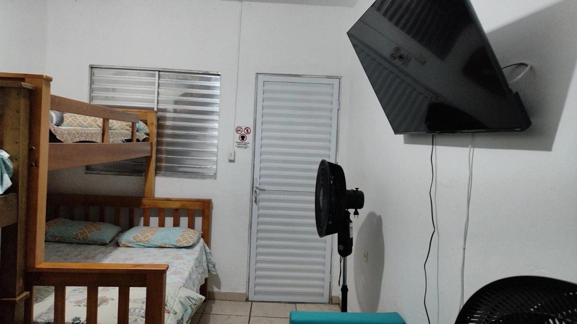 Vitoria Hostel Guarulhos Eksteriør billede