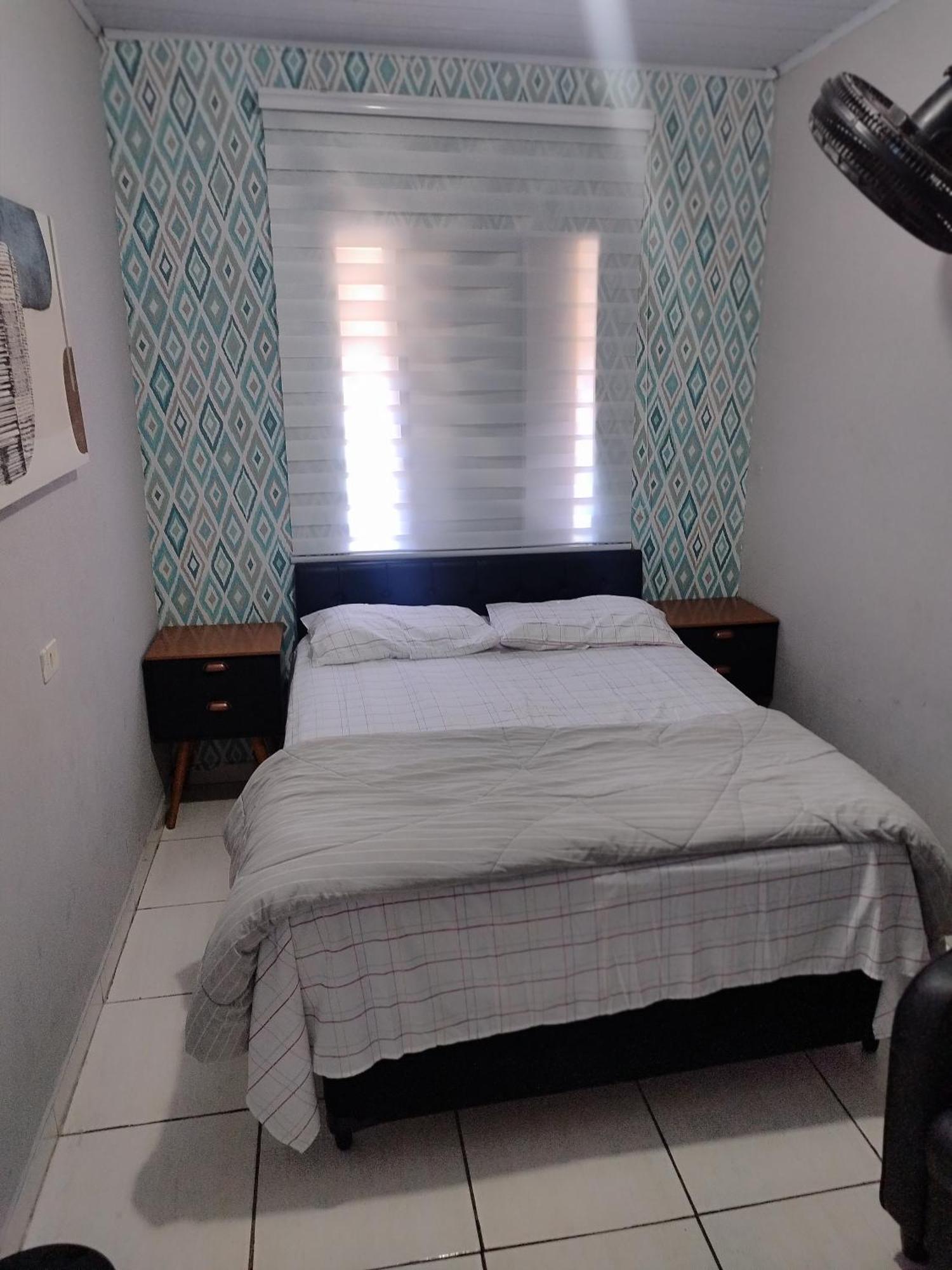 Vitoria Hostel Guarulhos Eksteriør billede